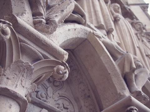 Церковь Нотр-Дам Париж. Фото Free for commercial use, No attribution required. Бесплатное стоковое фото для свободного скачивания