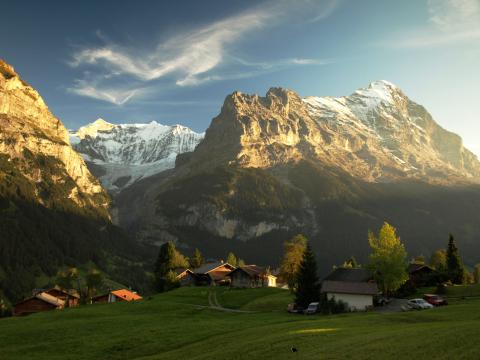 Швейцарские горы (2). Фото Свободно для коммерческого использования, Атрибуция не требуется. Бесплатное стоковое фото для свободного скачивания