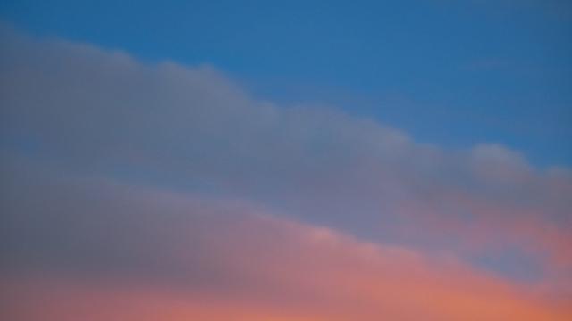Закатные облака. Фото Free for commercial use, No attribution required. Бесплатное стоковое фото для свободного скачивания