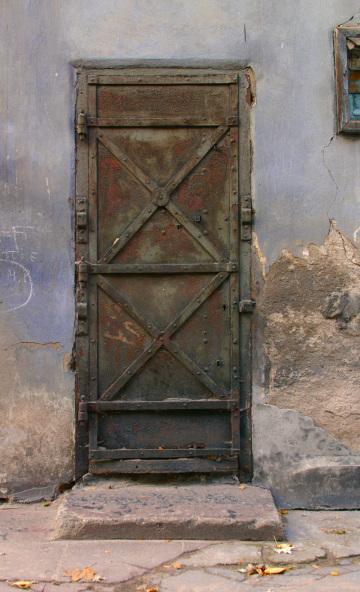 Дверь. Фото Free for commercial use, No attribution required. Бесплатное стоковое фото для свободного скачивания