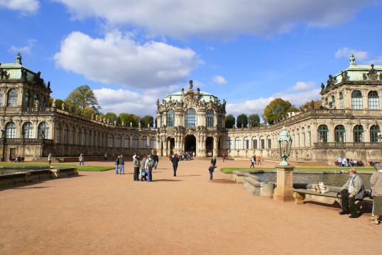 Цвингер Дрезден. Фото Свободно для коммерческого использования, Атрибуция не требуется. Бесплатное стоковое фото для свободного скачивания