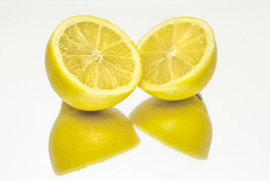 Части лимона. Фото Free for commercial use, No attribution required. Бесплатное стоковое фото для свободного скачивания