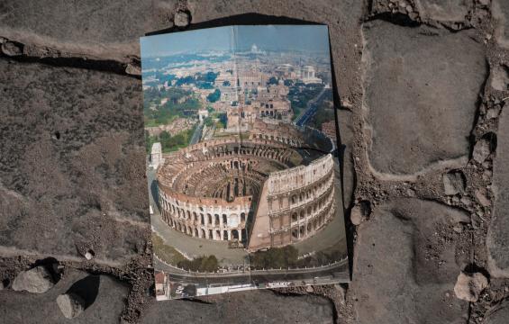 Путеводитель для туристов по Риму. Фото Свободно для коммерческого использования, Атрибуция не требуется. Бесплатное стоковое фото для свободного скачивания
