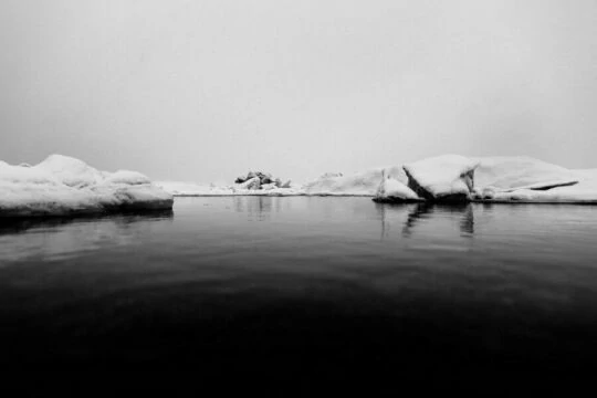 Озеро Зимнее. Фото Свободно для коммерческого использования, Атрибуция не требуется. Бесплатное стоковое фото для свободного скачивания