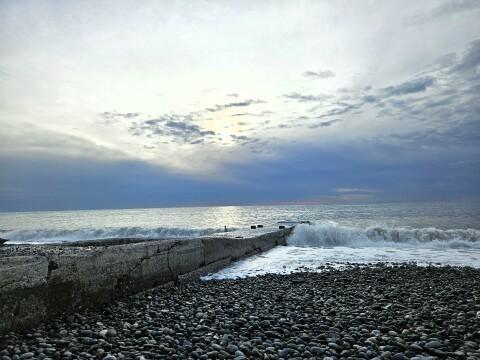 Черное море зимой. Фото Свободно для коммерческого использования, Атрибуция не требуется. Бесплатное стоковое фото для свободного скачивания