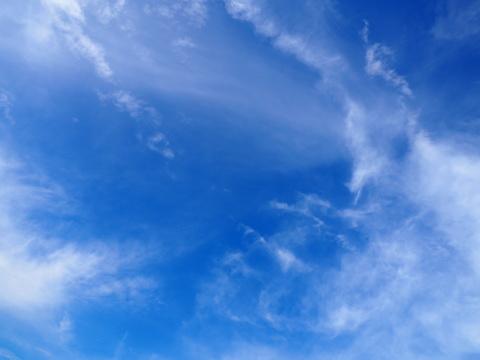 Голубое небо (17). Фото Свободно для коммерческого использования, Атрибуция не требуется. Бесплатное стоковое фото для свободного скачивания