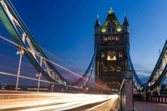 Лондонский мост ночью. Фото Free for commercial use, No attribution required. Бесплатное стоковое фото для свободного скачивания