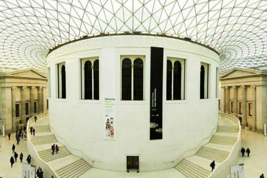 Лондонский музей Метрополитен. Фото Свободно для коммерческого использования, Атрибуция не требуется. Бесплатное стоковое фото для свободного скачивания