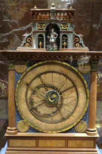 Астрологические часы. Фото Свободно для коммерческого использования, Атрибуция не требуется. Бесплатное стоковое фото для свободного скачивания