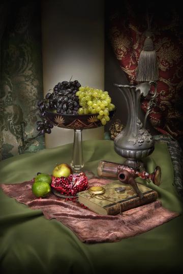 Натюрморт с виноградом, кувшином и фруктами.. Фото Free for commercial use, No attribution required. Бесплатное стоковое фото для свободного скачивания