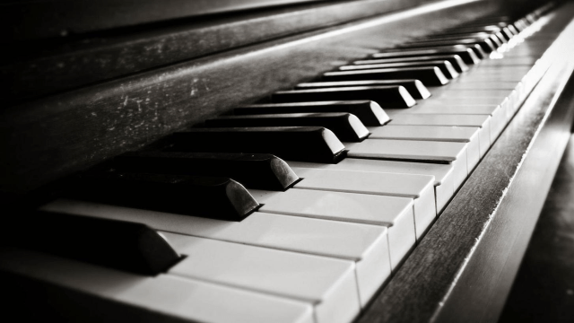 Пианино. Фото Free for commercial use, No attribution required. Бесплатное стоковое фото для свободного скачивания