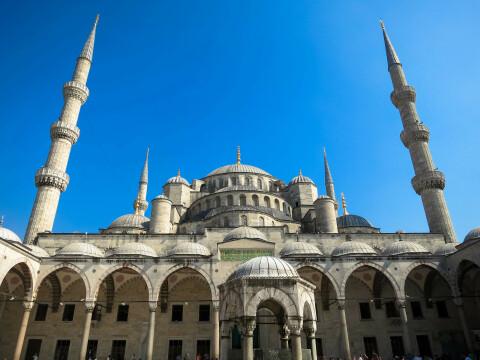 Мечеть султана Ахмеда Стамбул. Фото Free for commercial use, No attribution required. Бесплатное стоковое фото для свободного скачивания