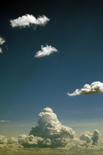 Облака в небе. Фото Free for commercial use, No attribution required. Бесплатное стоковое фото для свободного скачивания