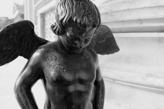 Статуя ангела (2). Фото Свободно для коммерческого использования, Атрибуция не требуется. Бесплатное стоковое фото для свободного скачивания