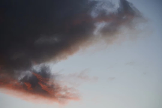 Розовые вечерние облака. Фото Free for commercial use, No attribution required. Бесплатное стоковое фото для свободного скачивания