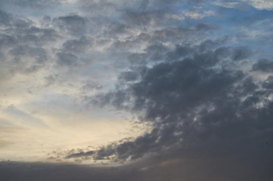 Закат Небо Облака. Фото Free for commercial use, No attribution required. Бесплатное стоковое фото для свободного скачивания