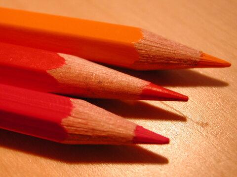 Цветные карандаши (12). Фото Свободно для коммерческого использования, Атрибуция не требуется. Бесплатное стоковое фото для свободного скачивания