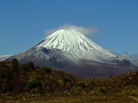 Вулканическая гора Нгаурухо. Фото Свободно для коммерческого использования, Атрибуция не требуется. Бесплатное стоковое фото для свободного скачивания