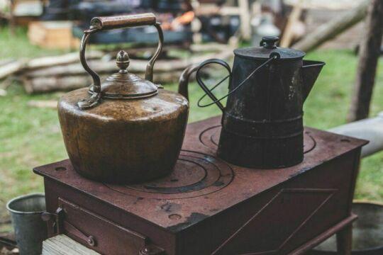 Старинная печь-чайник. Фото Free for commercial use, No attribution required. Бесплатное стоковое фото для свободного скачивания