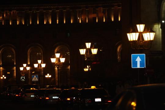 Ночной Ереван. Фото Свободно для коммерческого использования, Атрибуция не требуется. Бесплатное стоковое фото для свободного скачивания